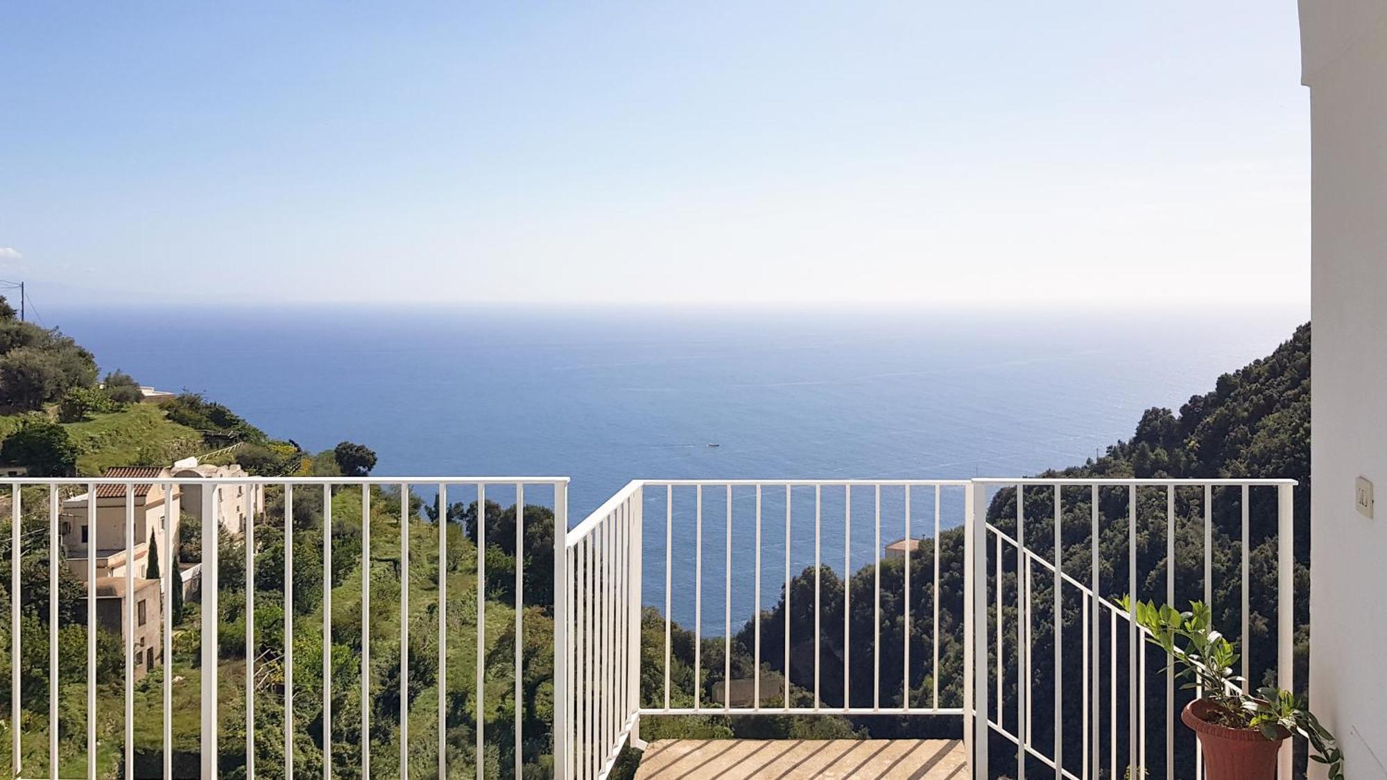 Al Poggio Antico Aparthotel Amalfi Bagian luar foto